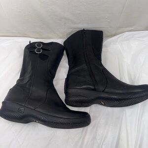 KEEN Bern Baby Bern mid-calf Black Boots size 9.5